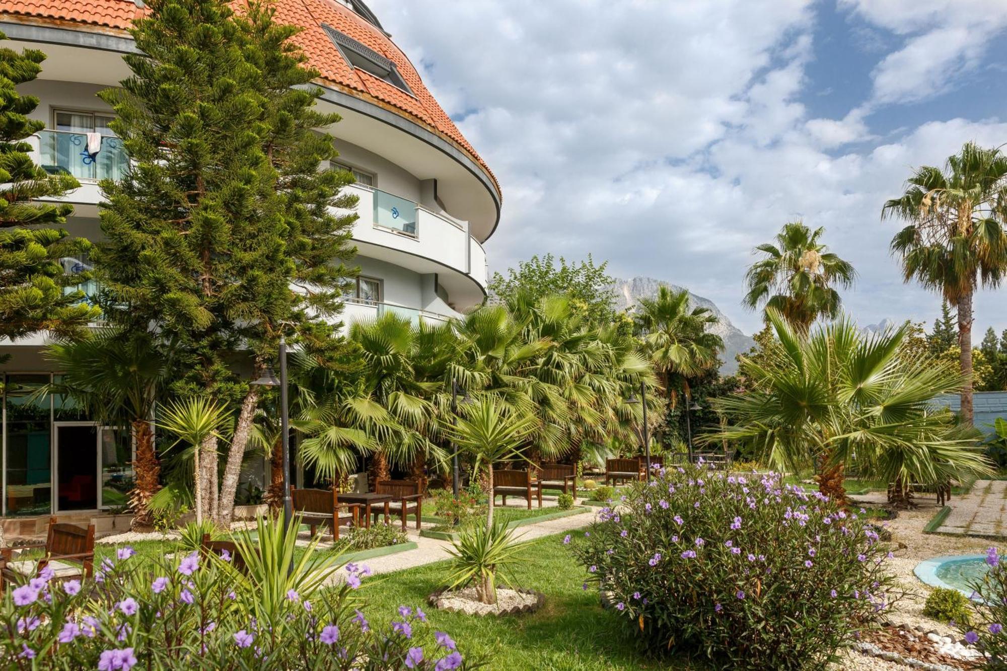 Dedeman Kemer Resort Exteriör bild