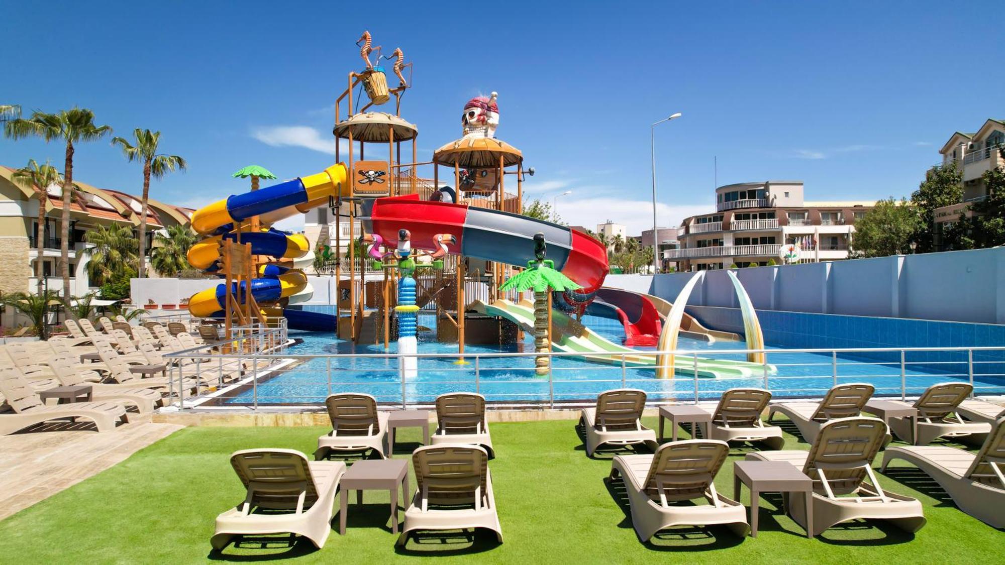 Dedeman Kemer Resort Exteriör bild